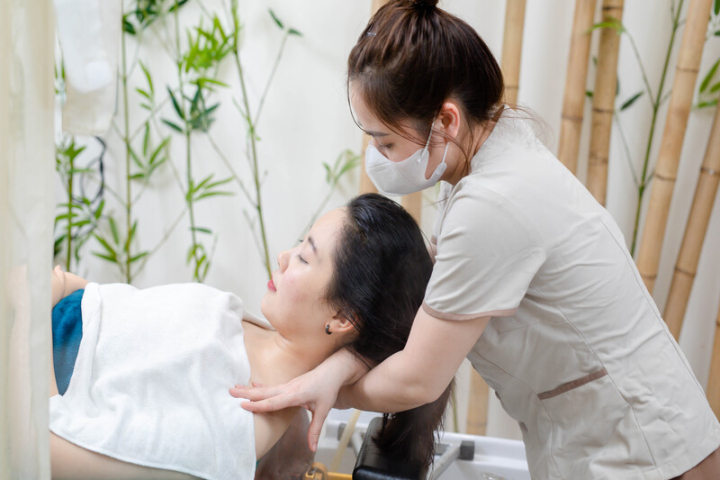 Massage Body Thư Giãn – Nghệ Thuật Chạm Làm Dịu Căng Thẳng Tại Bắp Beauty Spa